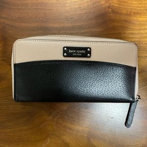 Kate Spade wallet